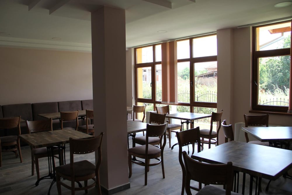 Фото Hotel Alexander