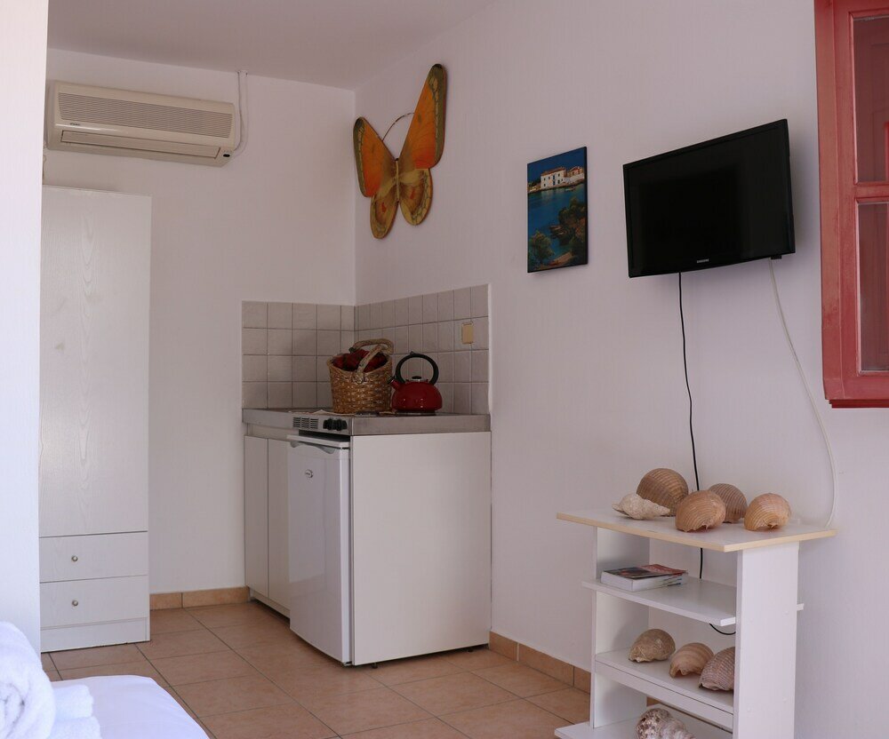 Фото Flora's Red Studios