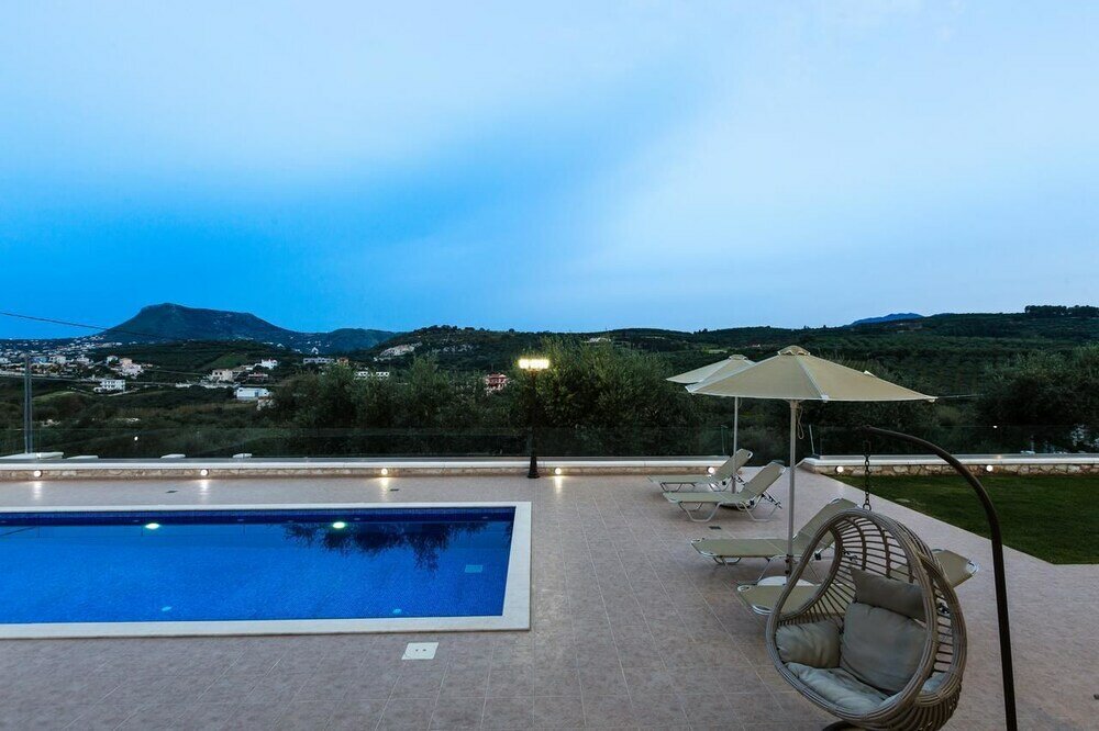 Фото Rodi Luxury Stone Villa