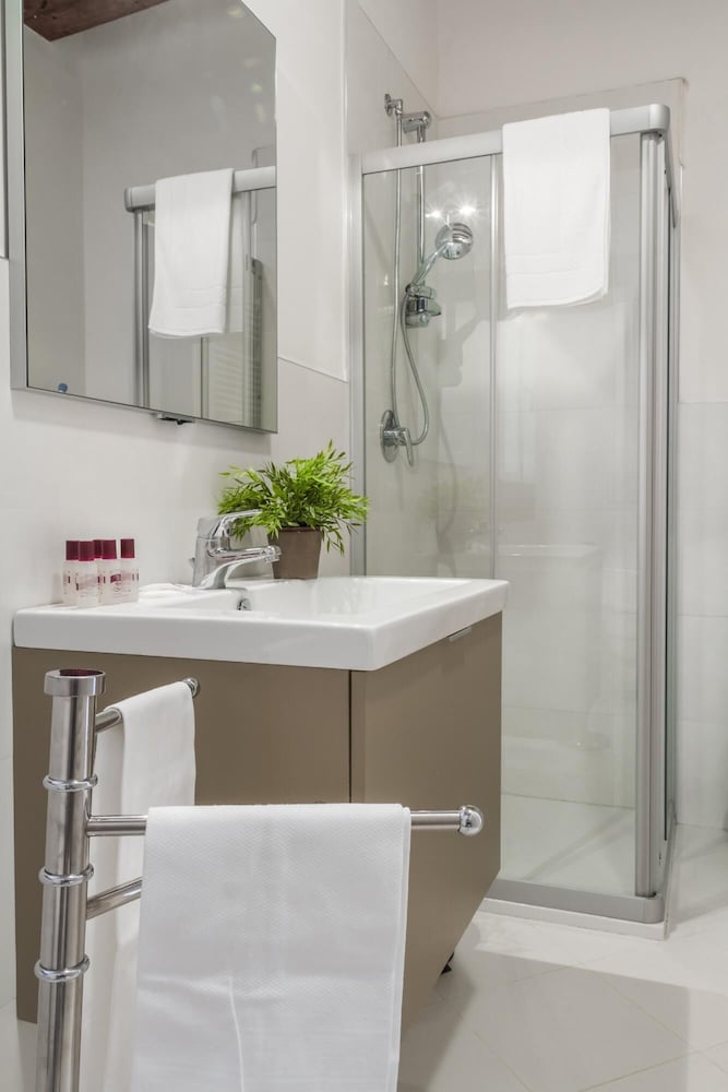 Фото Accademia Charm 3 by Wonderful Italy