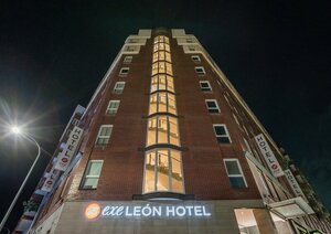 Гостиница Exe León