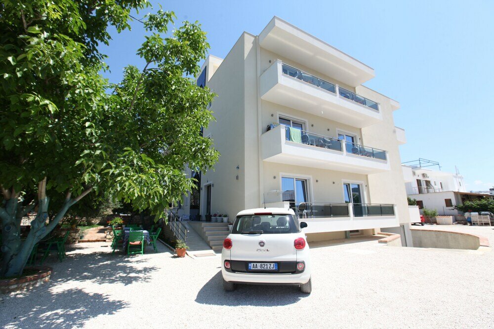 Фото Hotel Golden