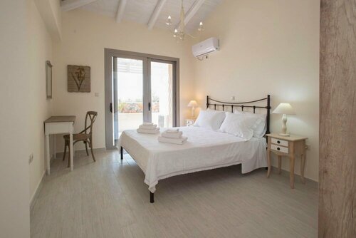 Гостиница Two Bedroom Villa - Aster