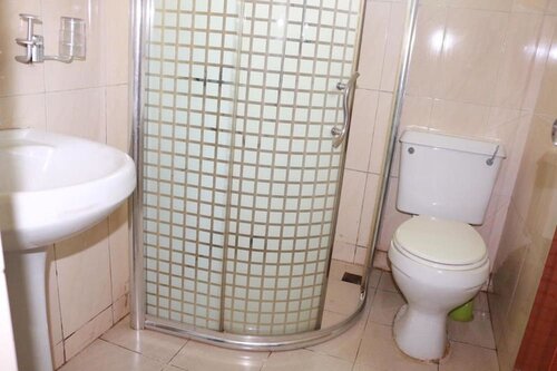 Гостиница Carlcon Hotel в Калабаре