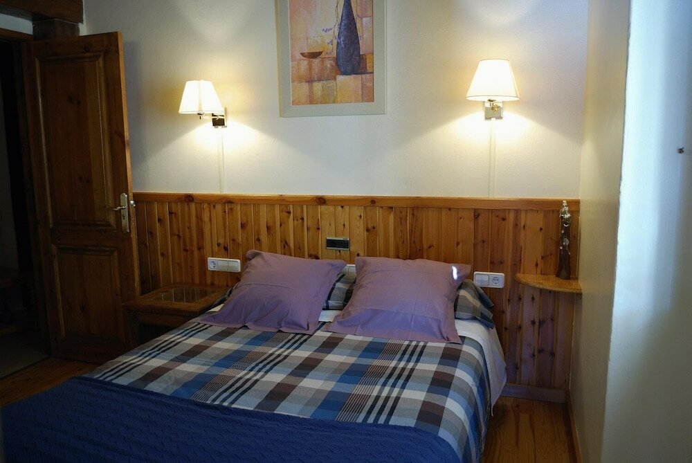 Фото Hostal El Bouquet