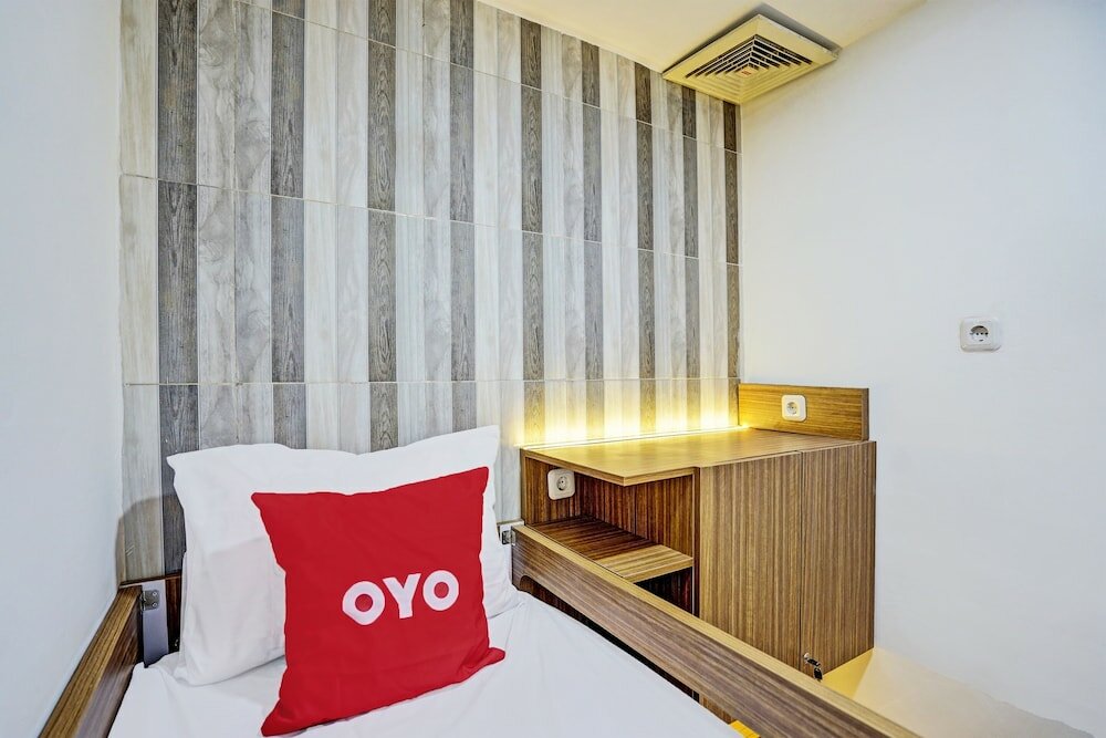 Фото OYO 92435 Sunlo Cozy Home Family Homestay Syariah