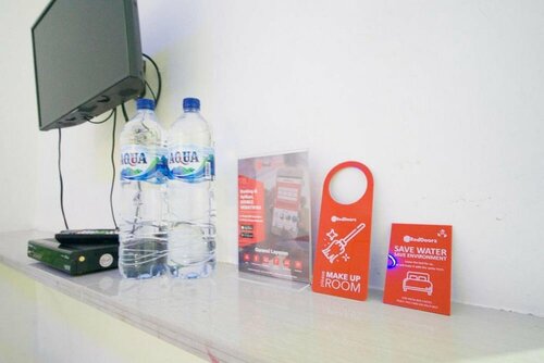 Гостиница RedDoorz @ Pematangsiantar 2 в Провинции Северная Суматра