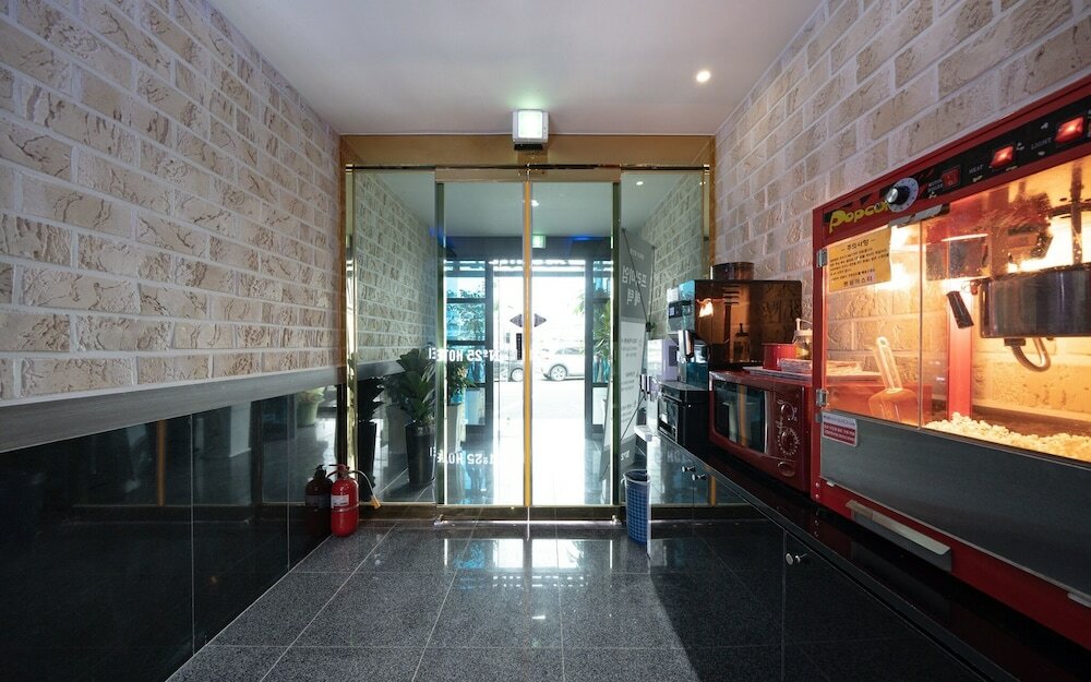 Фото Yongin № 25 Yongin Terminal Branch