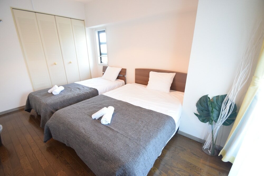 Фото Color Shimanouchi