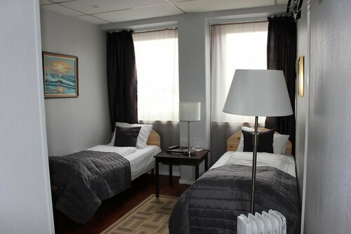 Гостиница Corner Hotell в Бреннейсунне
