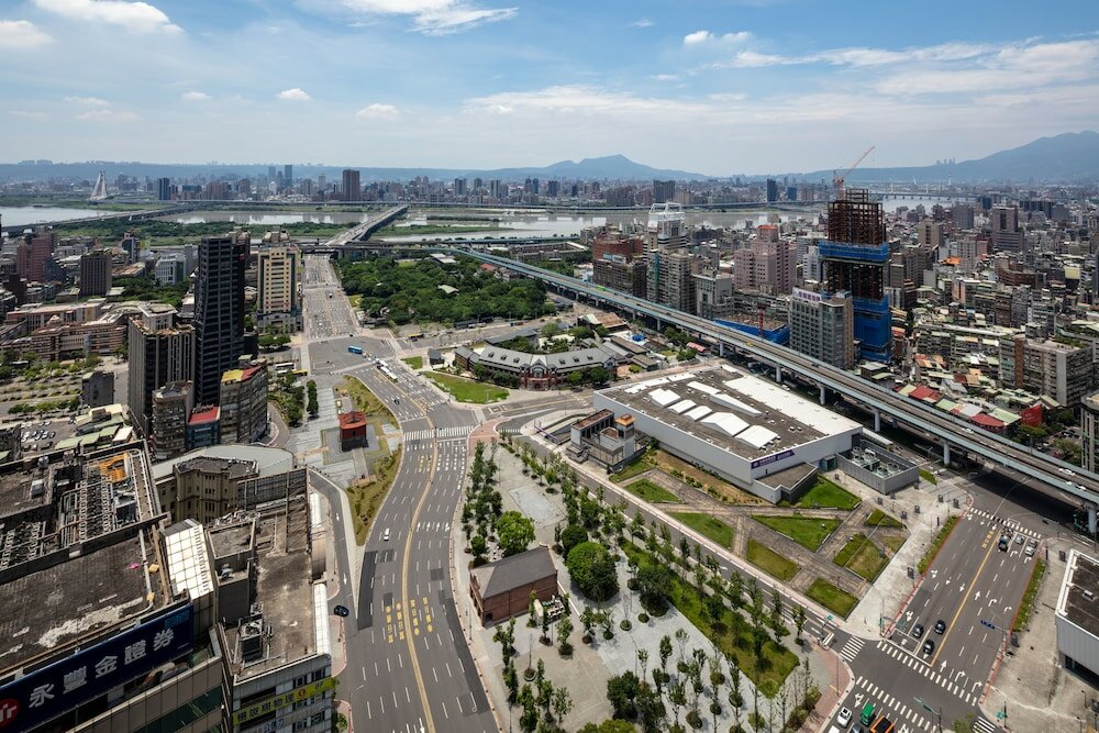 Фото Roaders Plus Hotel Taipei Station