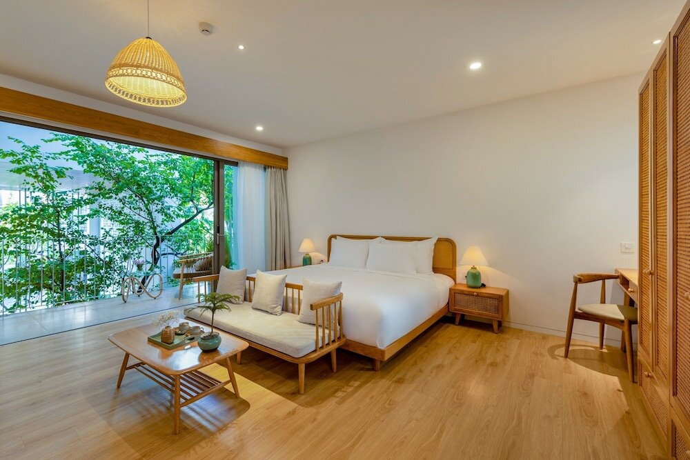 Фото Prana Boutique Hotel and Apartments