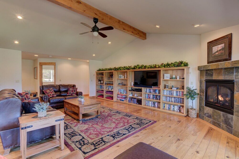 Фото Upland Road 17051