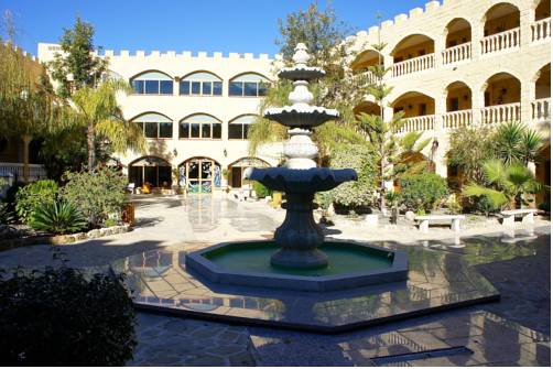 Фото Hotel Plaza del Castillo