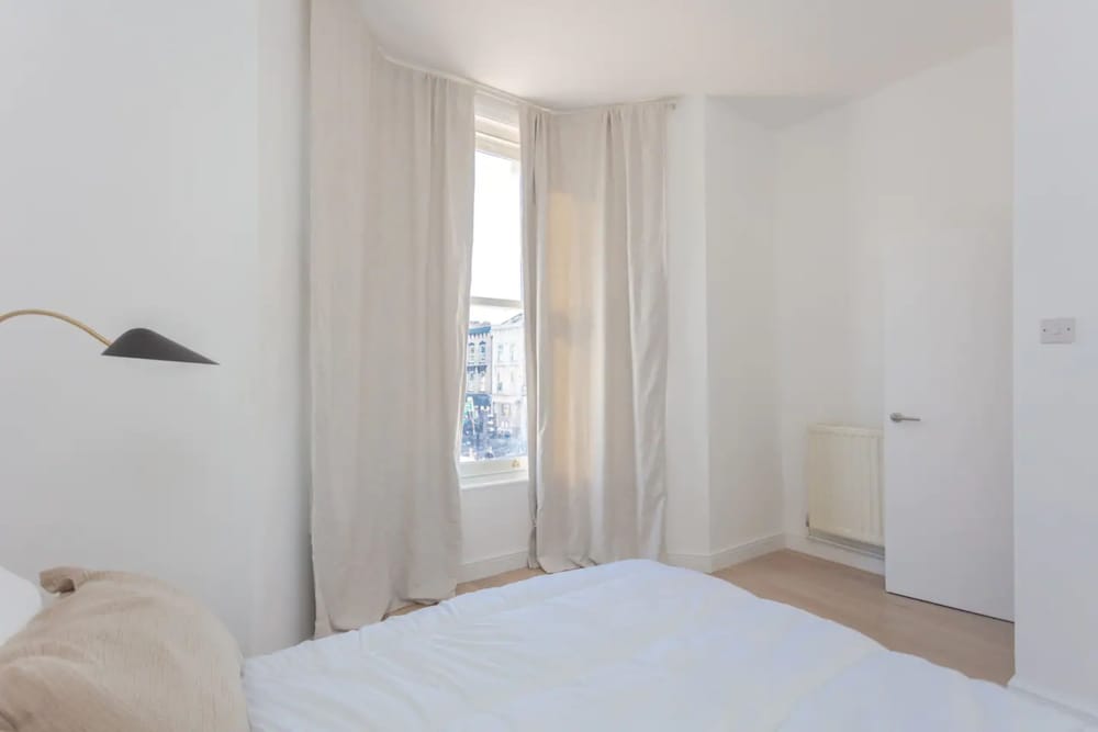 Фото The Perfect 2 Bedroom Family Apartment in West Hackney