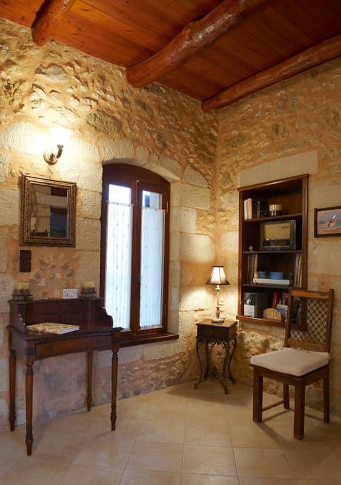 Фото Villa Patriko Lux villa with pool next to Balos