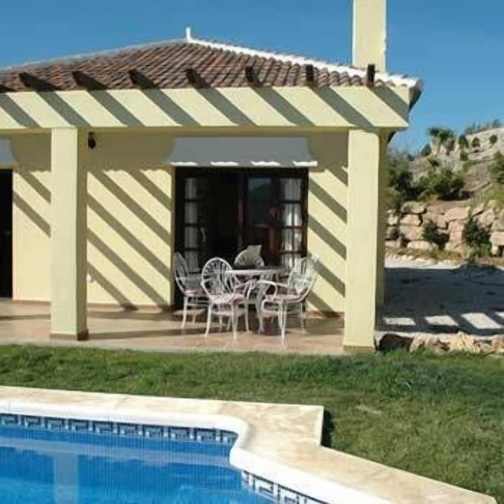 Фото Las Mayoralas