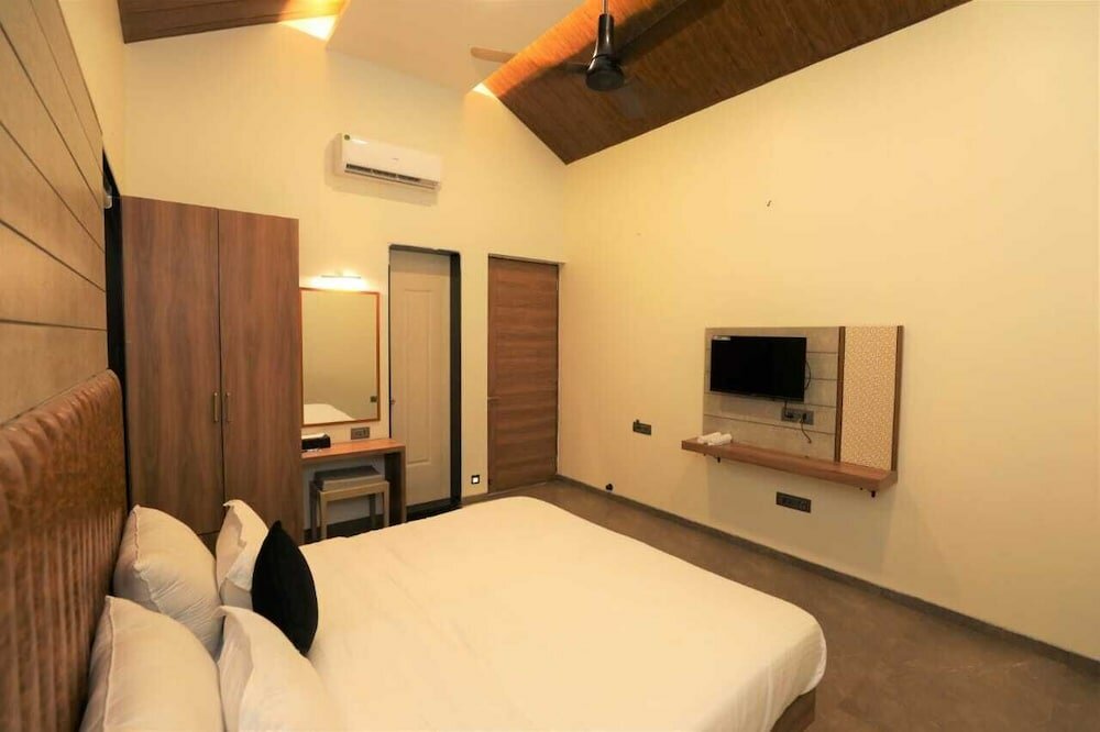 Фото Privystays Jks Private Villa