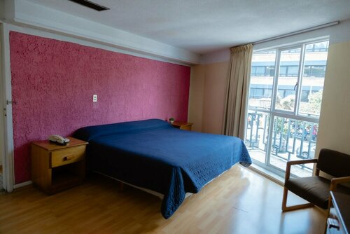 Гостиница Hotel Zacatecas Courts в Сакатекасе