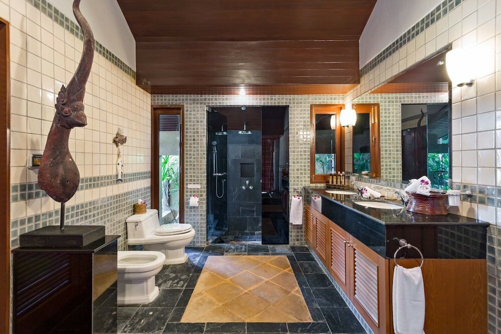 Фото Villa Baan Hen 5 Bedroom Kata Beach