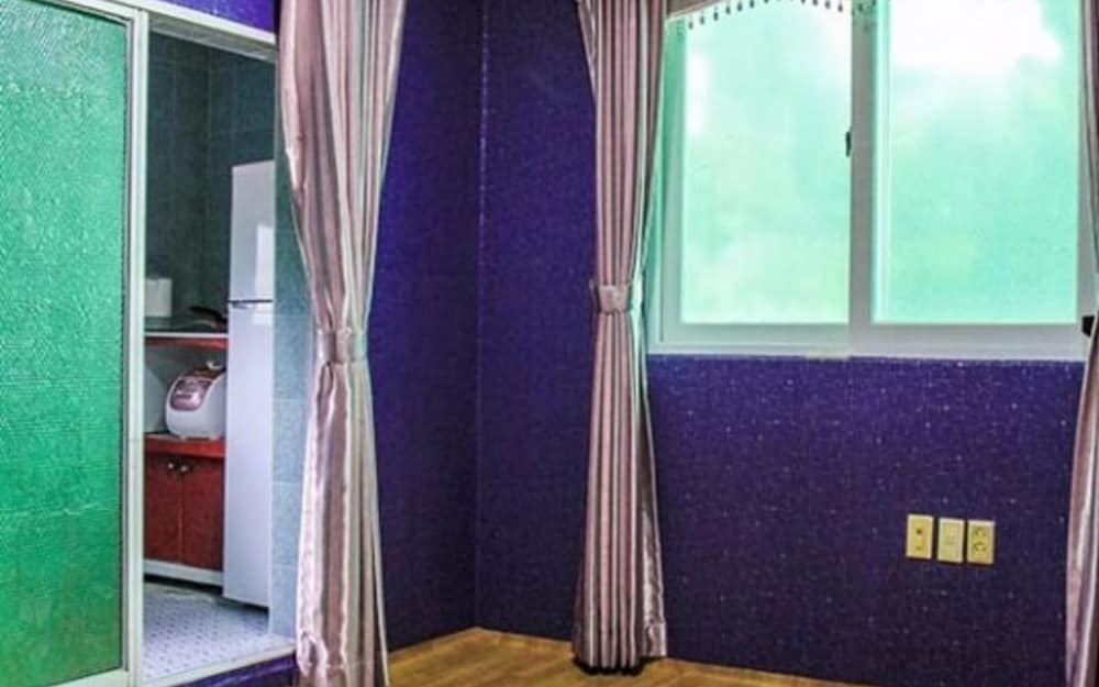 Фото Yeosu Hayanjeongwon Pension