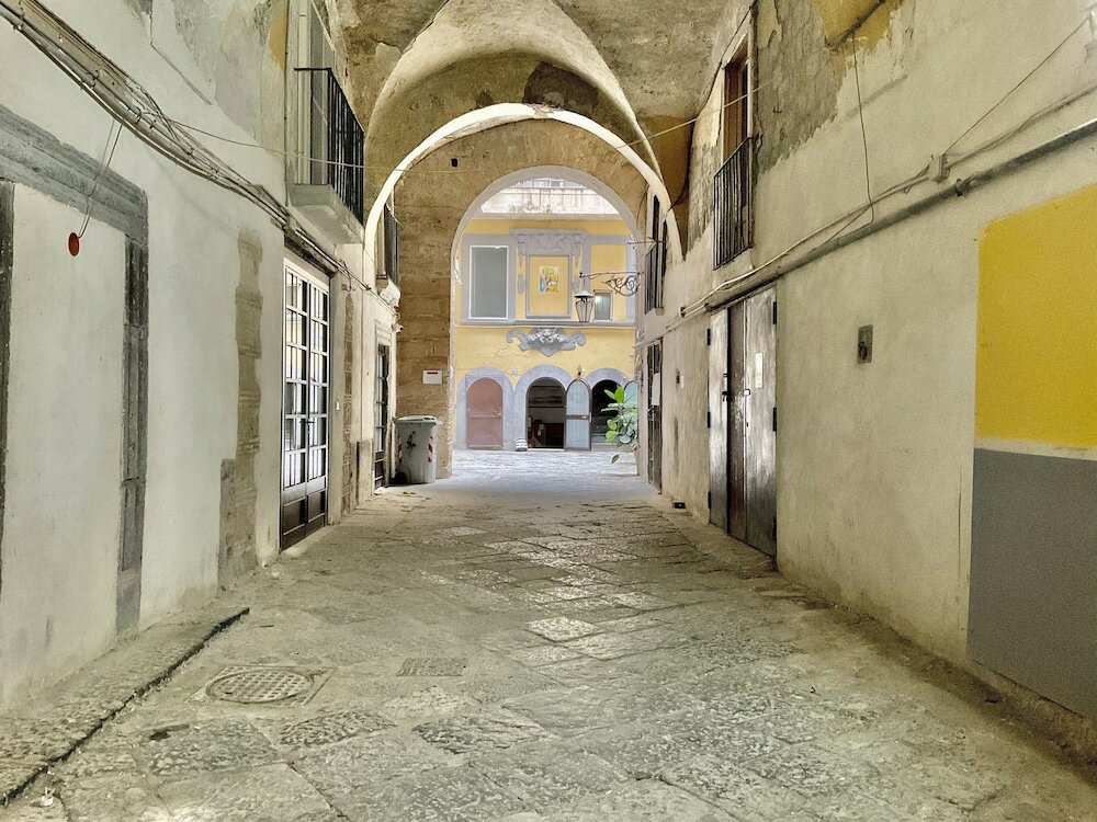 Фото A Room de Scugnizzi