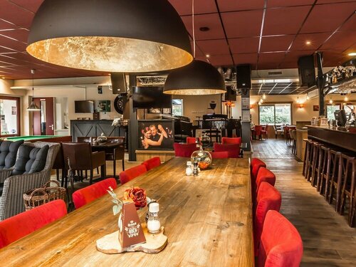 Гостиница Designed Home With Bedstead Surrounded by Forest в Оверэйселе