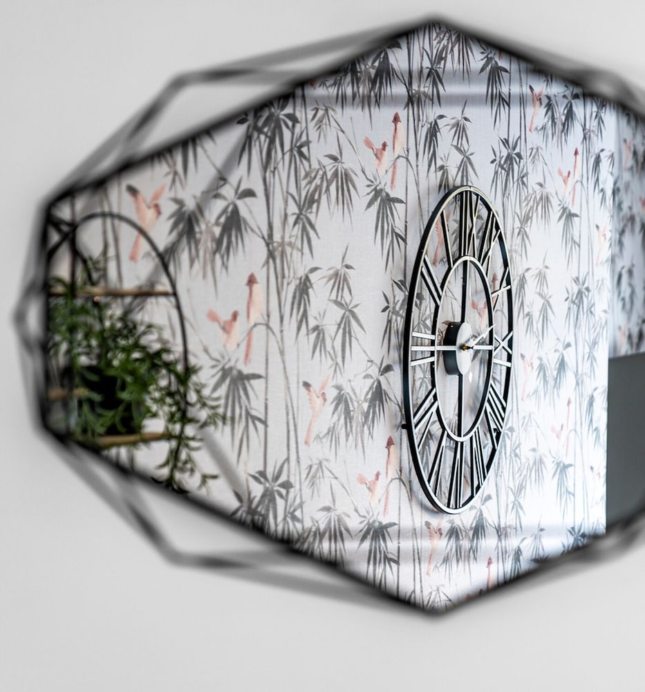 Фото One Bedroom Apartment by Klass Living Serviced Accommodation Hamilton - Back'O'Barns Apartment With WiFi