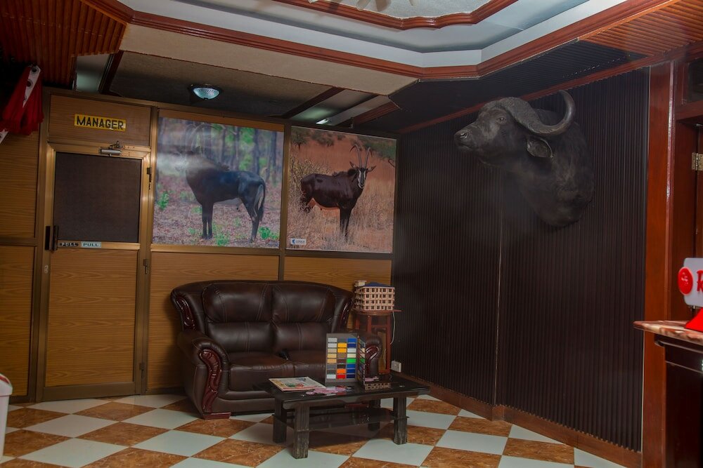 Фото отеля 2