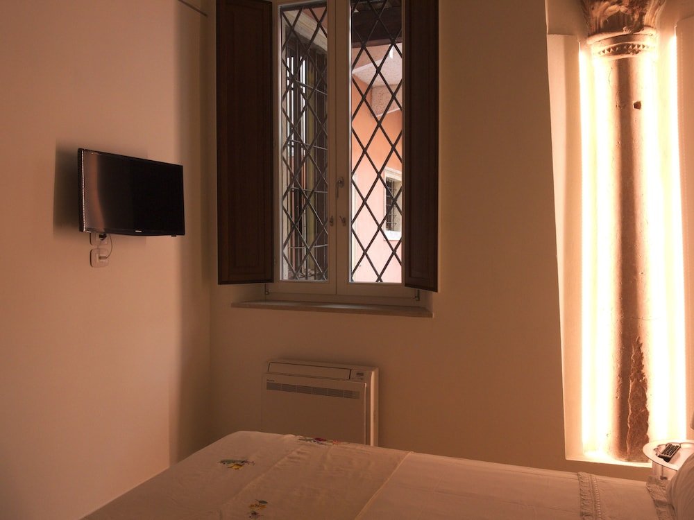 Фото Verona Journeys