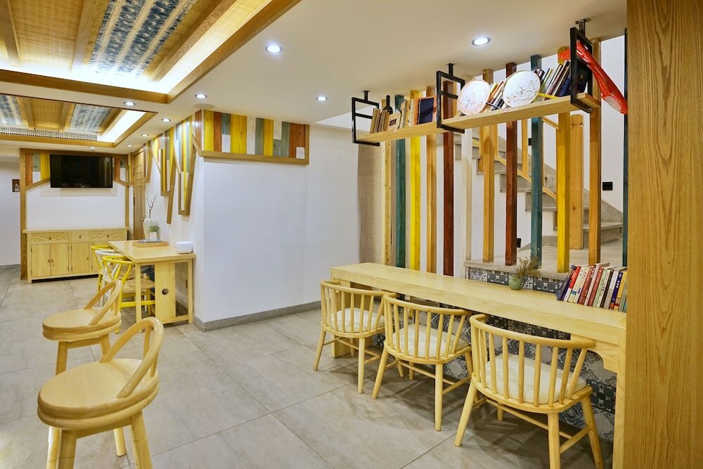 Фото Yuexijiang Boutique Holiday Hotel