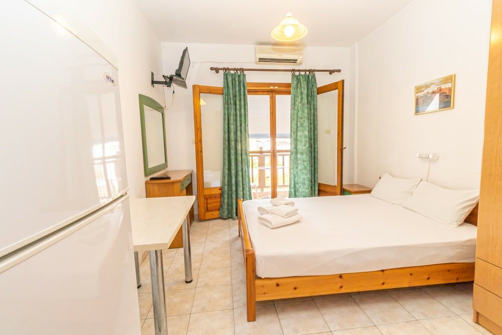 Фото Mina-Maria Apartments