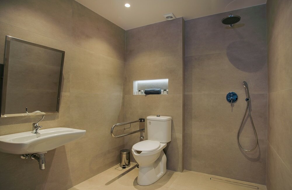 Фото Celine Luxury Apartments & Suites