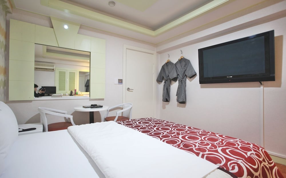 Фото Bucheon You&me