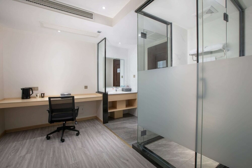 Фото Days Inn by Wyndham Guiyang Nanming