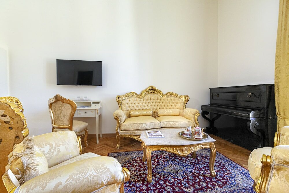 Фото Relais Antica Napoli