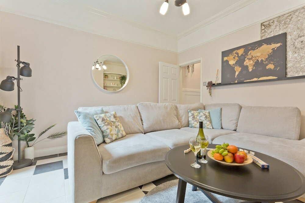 Фото Malleus House