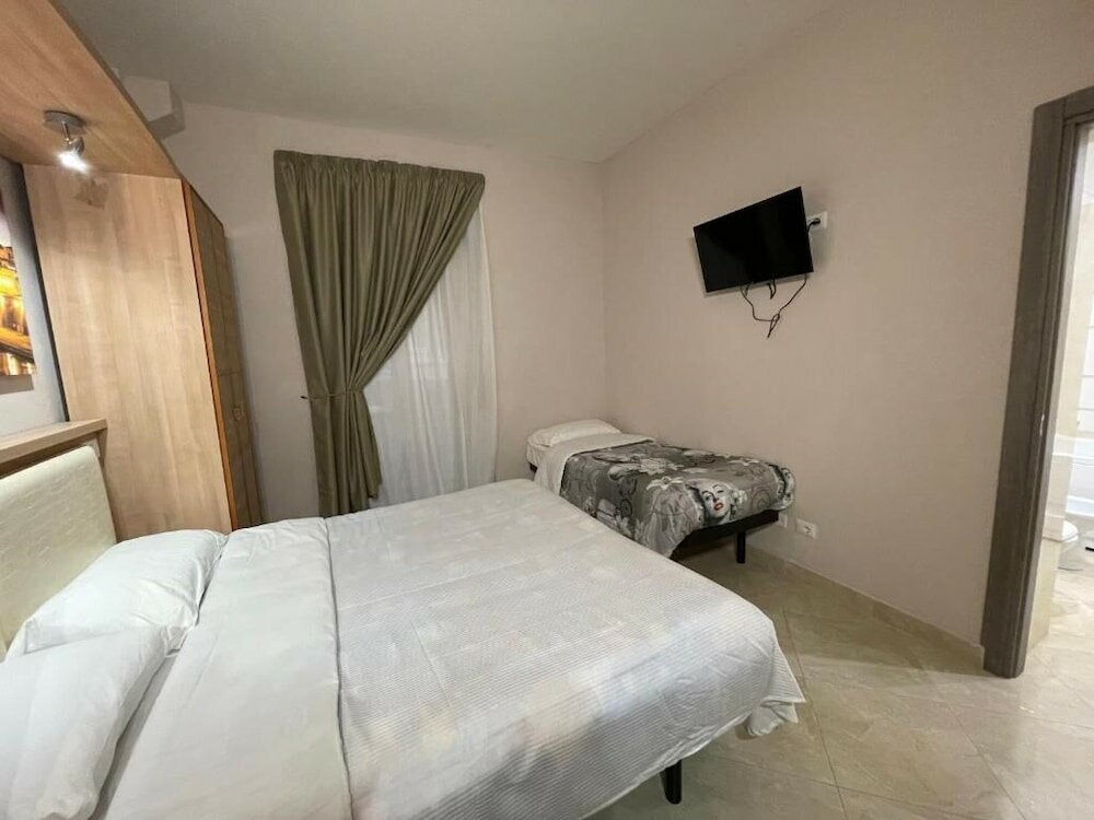 Фото S. P. Q. R. Suite