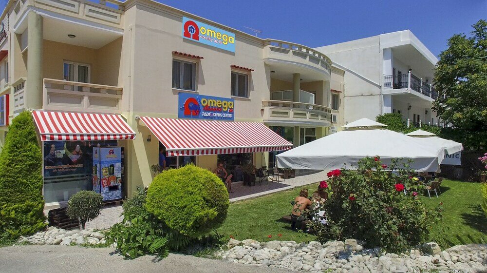 Фото отеля 1