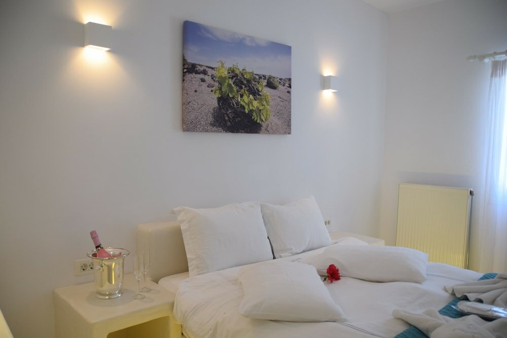 Фото Acrothea Suites & Villas