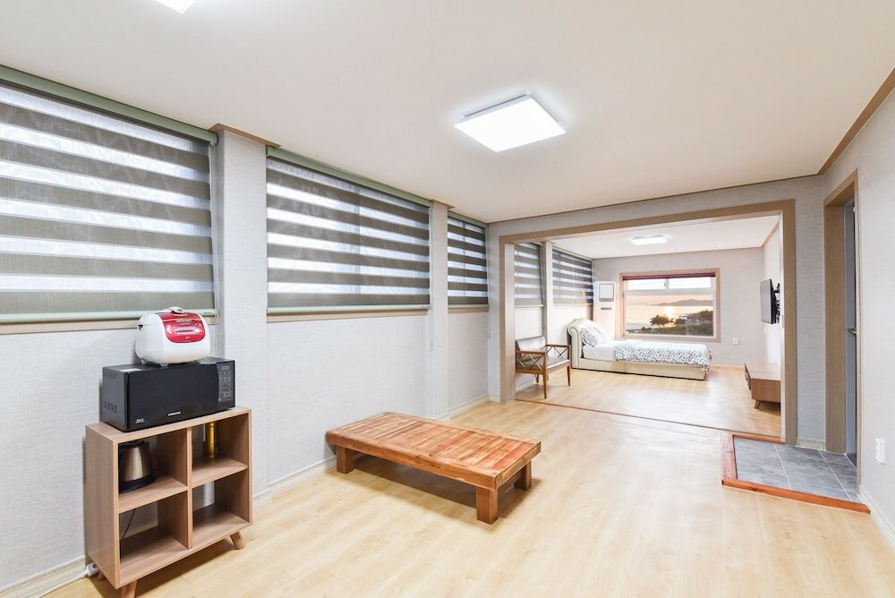 Фото Canada Sunset Village