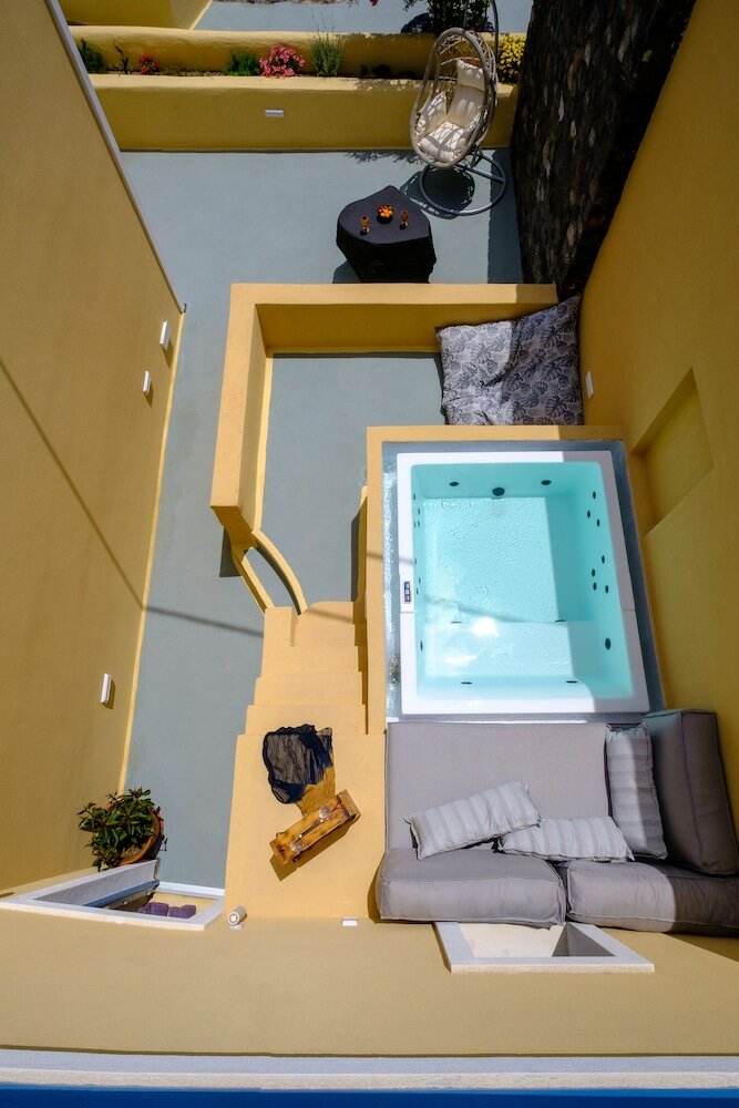 Фото Pasithea Luxury Suites