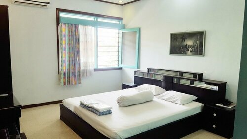 Гостиница Pondok Asri Family Guest House в Сурабае