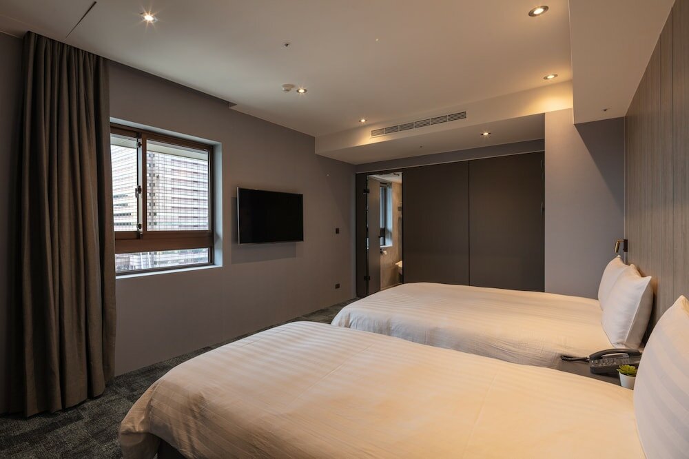 Фото Roaders Plus Hotel Taipei Station