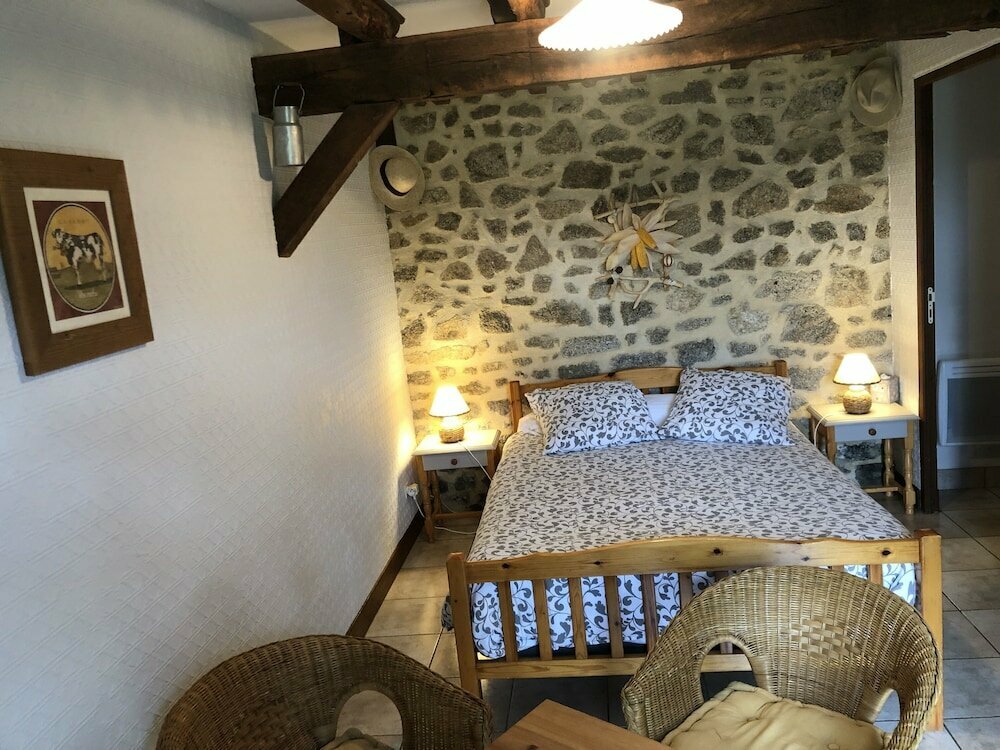 Hotel Maison d'hôtes Ourdeaux et gîte Chez Rouchon, Creuse, photo