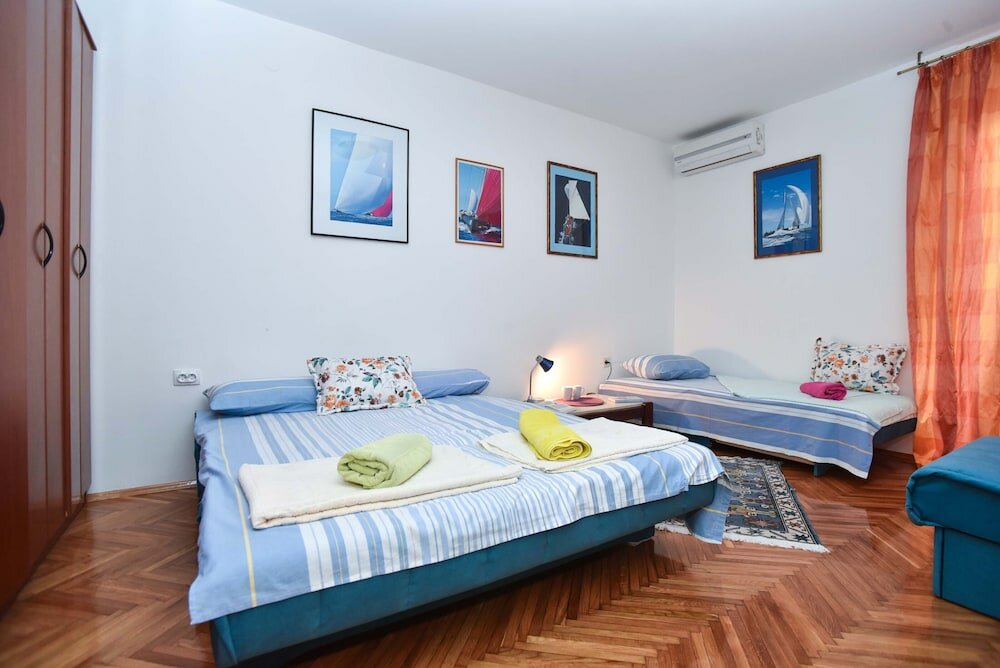Фото Family Apartment Budva