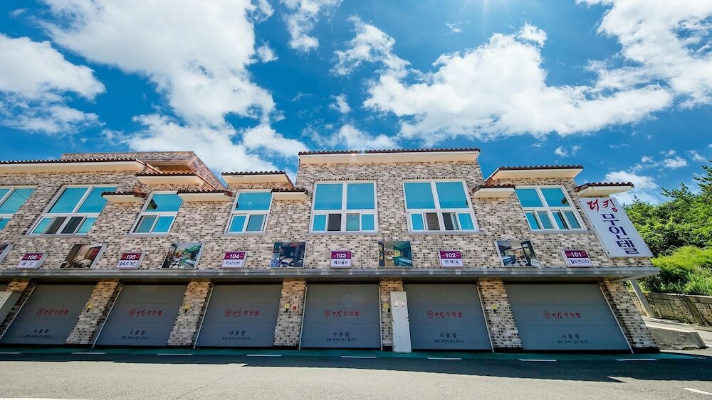 Фото Yeosu King Pension Tel