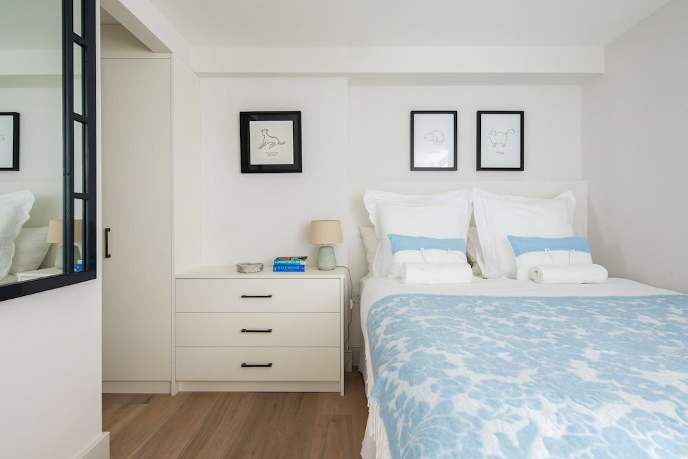 Фото Iverna Gardens by Lime Street