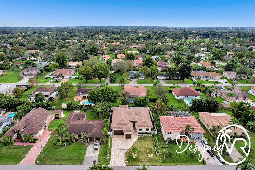 Фото Casa Nobu Modern 6br w Pool & Gameroom