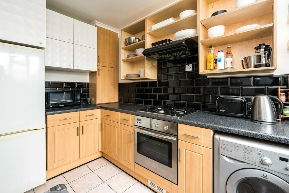 Фото Trendy 1bd Flat With Private Balcony - Hoxton